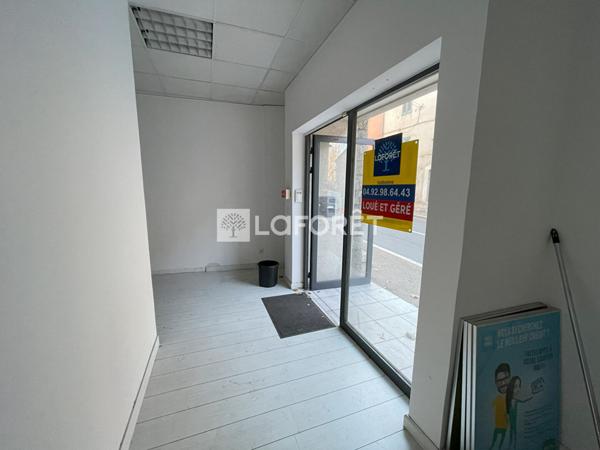 Location local commercial près de VALBONNE - 31 m² - 400 €/mois