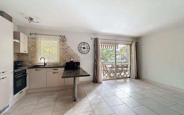 Appartement à louer    2 pièces •  Le Cannet