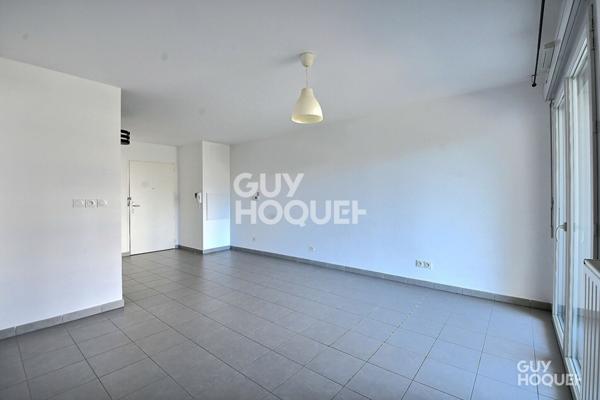 À vendre, Appartement T2 lumineux avec balcon et garage fermé, Saint-Fons (69190)