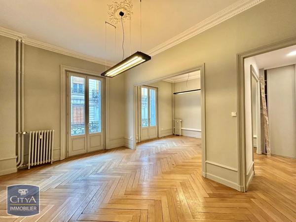 Appartement à louer 4 pièces 113.13m² Saint-Étienne (42000)