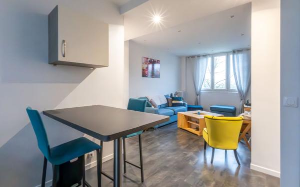 Appartement à vendre    4 pièces • 74,87 m2 Le Plessis-Robinson