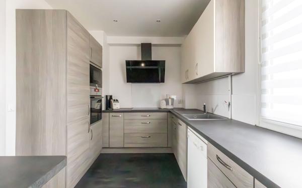 Appartement à vendre    4 pièces • 74,87 m2 Le Plessis-Robinson