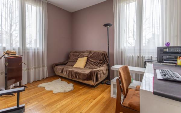 Appartement à vendre    4 pièces • 74,87 m2 Le Plessis-Robinson