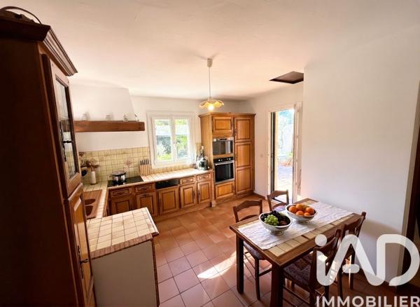 Maison à vendre 5 pièces 148 m² Le Rouret