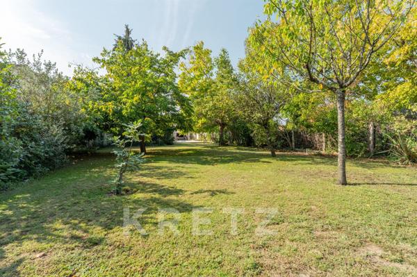 MERIGNAC - Villa 5 chambres de 301 m2 avec piscine & garage