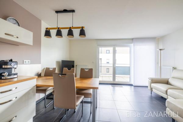 Appartement 2 pièces en Duplex avec terrasses et Garage!
