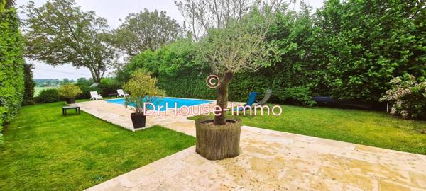 Maison à vendre 9 pièces de 235 m²