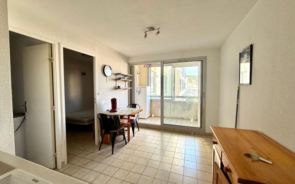 Appartement à vendre    2 pièces • 20 m2 Sète