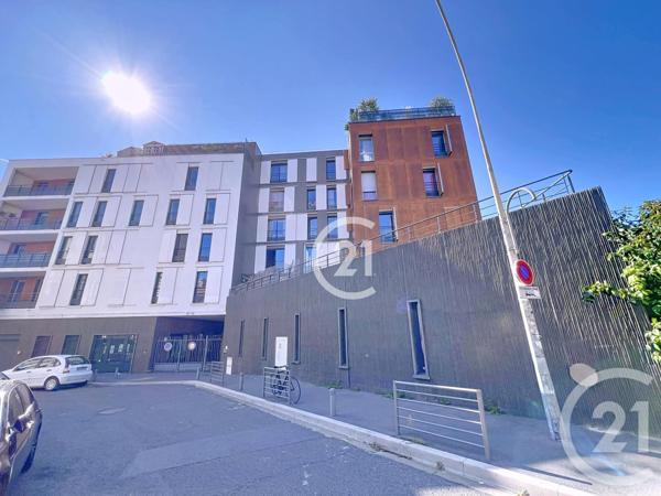 Appartement F3 à vendre  3 pièces - 72,76 m2 BAGNOLET - 93