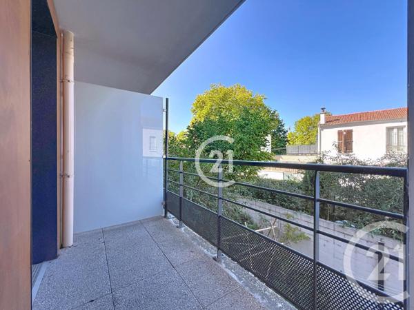 Appartement F3 à vendre  3 pièces - 72,76 m2 BAGNOLET - 93