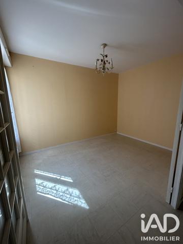Maison à vendre 5 pièces 82 m² Bourges
