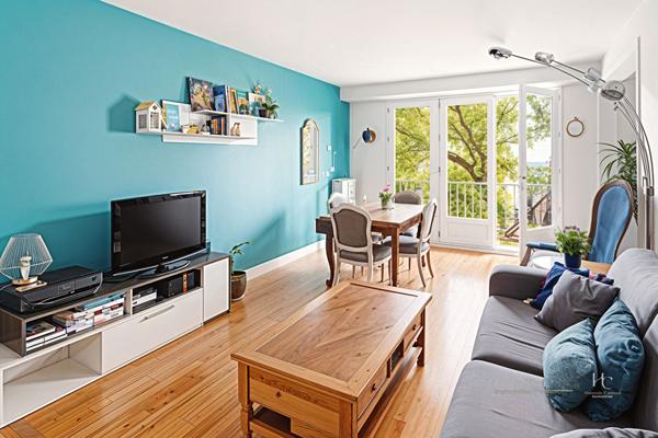 NANTES ZOLA T4-Balcon-Cave & Stationnement,  
Nantes 44100