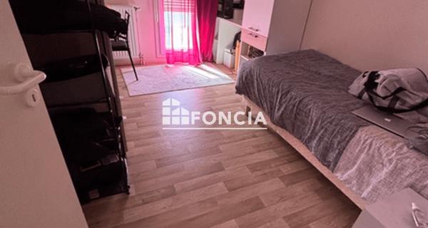 Location Appartement 3 pièces 62.41 m² - Niort 79000