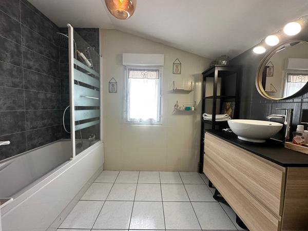 Maison Vineuil 5 pièce(s) 117 m².