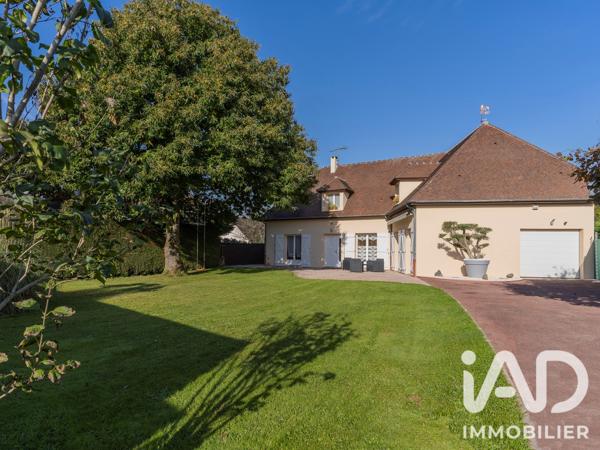 Maison à vendre 8 pièces 242 m² Serris