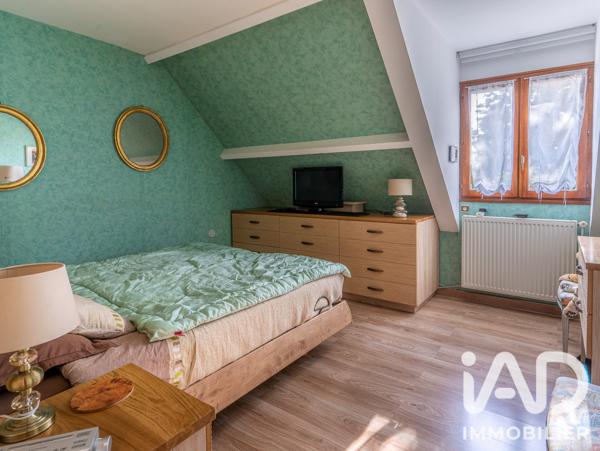 Maison à vendre 8 pièces 242 m² Serris