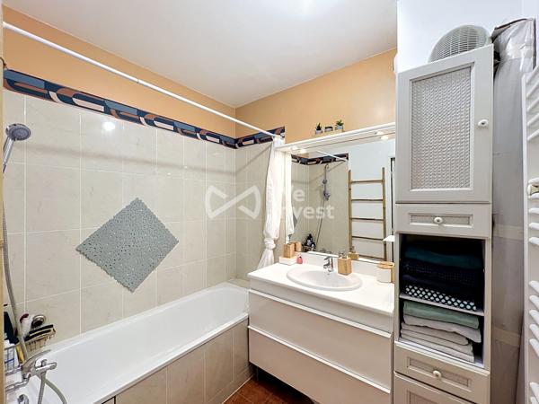 Secteur des Coteaux – Appartement 4 pièces dans résidence de 2010, état irréprochable