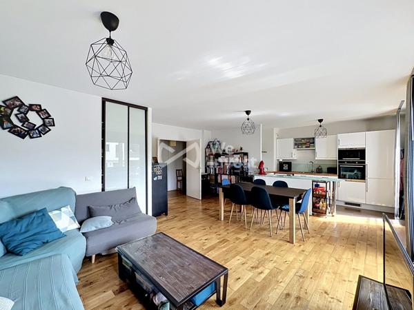 Secteur des Coteaux – Appartement 4 pièces dans résidence de 2010, état irréprochable