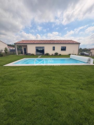 EXCLUSIVITÉ – Maison récente avec piscine, 4 chambres, terrain 1 246 m²