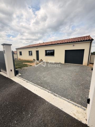 EXCLUSIVITÉ – Maison récente avec piscine, 4 chambres, terrain 1 246 m²