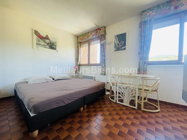 STUDIO 17M2 SAINTE-MAXIME ( 83120 )