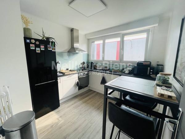 Appartement T2 avec balcon, cave et parking