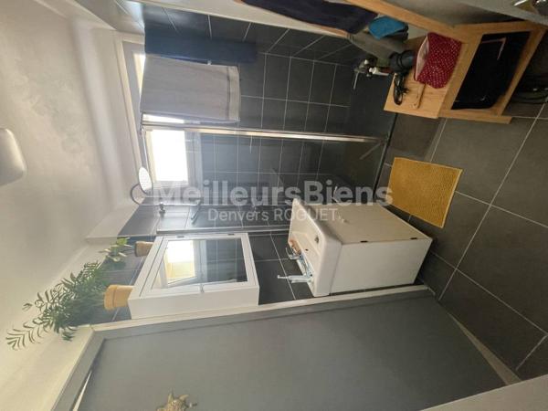 Appartement T2 avec balcon, cave et parking