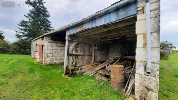 Fermette à vendre à Luçay-le-Mâle dans l'Indre (36360), ref : 021/1560