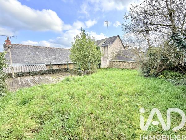 Maison à vendre 4 pièces 82 m² Château-Gontier-sur-Mayenne