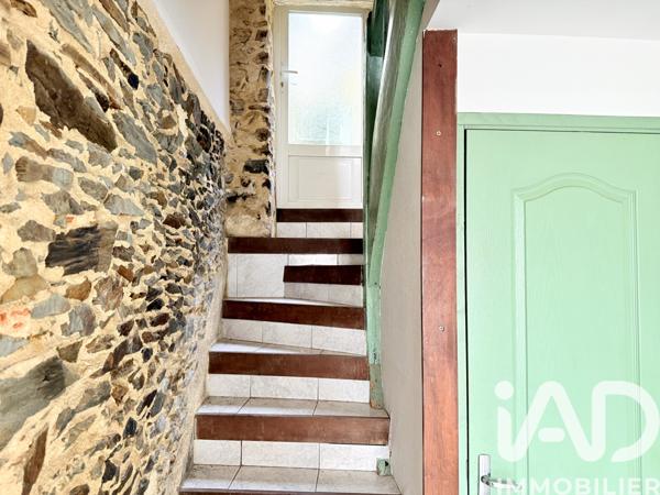 Maison à vendre 4 pièces 82 m² Château-Gontier-sur-Mayenne