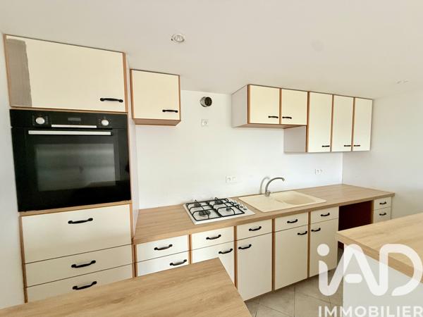 Maison à vendre 4 pièces 82 m² Château-Gontier-sur-Mayenne