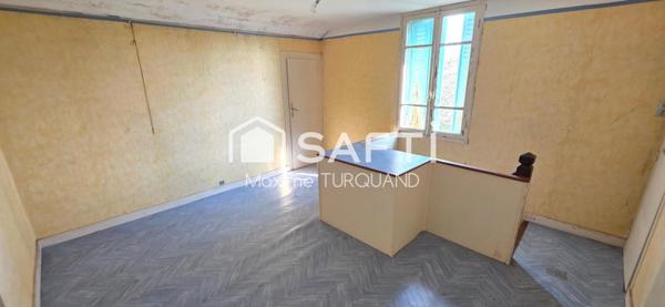 Maison 4 chambres, 1064m² de terrain + garage