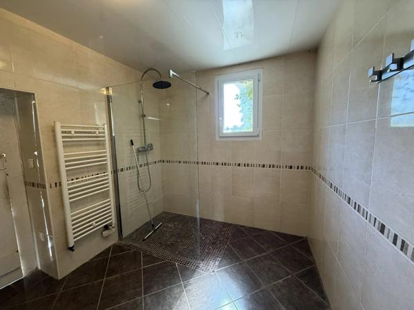Grande maison familiale de 194 m² à Lahontan