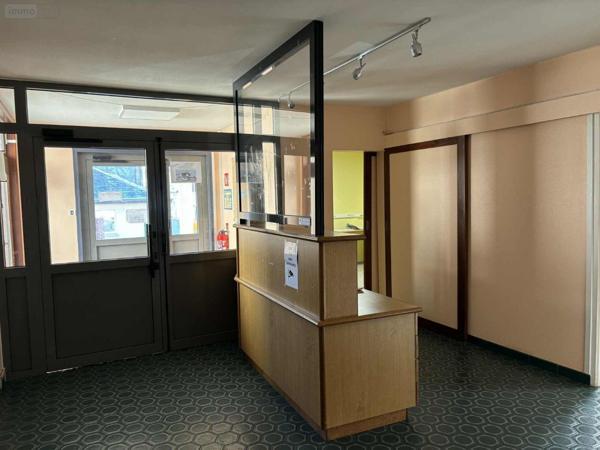 Local Professionnel et commercial à vendre à Sedan dans les Ardennes (08200), ref : 10305/1243