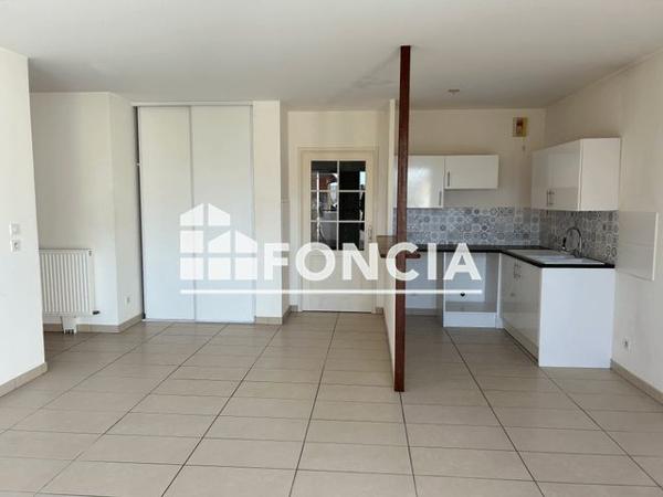 Location Appartement 3 pièces 72.42 m² - CARRE FLEURY Fleury Les Aubrais 45400