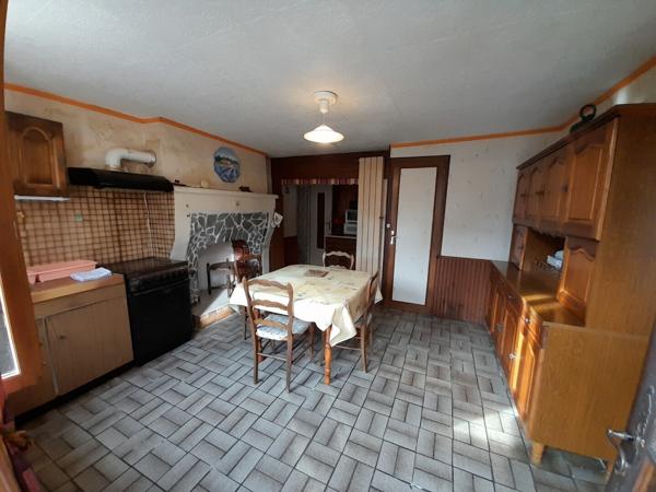 Double maison avec travaux – Fort potentiel – Idéal investisseur