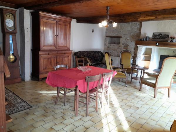 Double maison avec travaux – Fort potentiel – Idéal investisseur