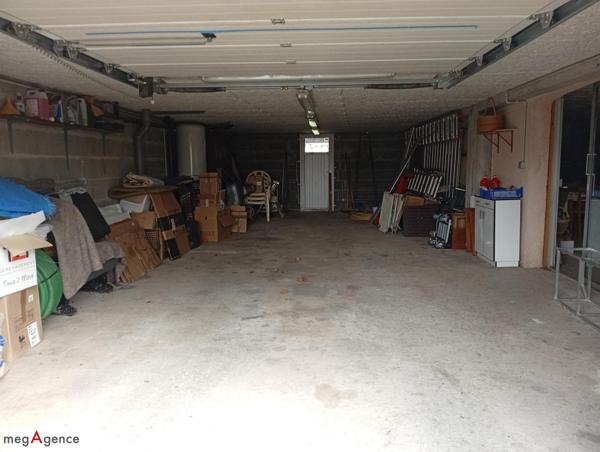 Maison à LE VERNET, 03200 - 7 pièces 148m²