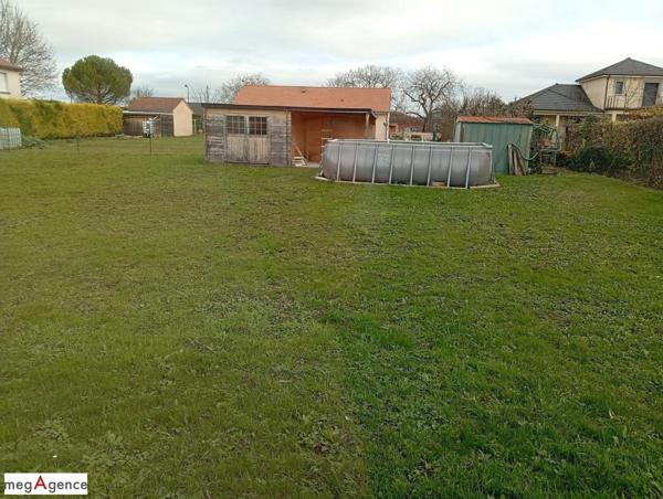 Maison à LE VERNET, 03200 - 7 pièces 148m²