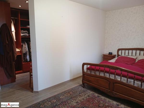 Maison à LE VERNET, 03200 - 7 pièces 148m²