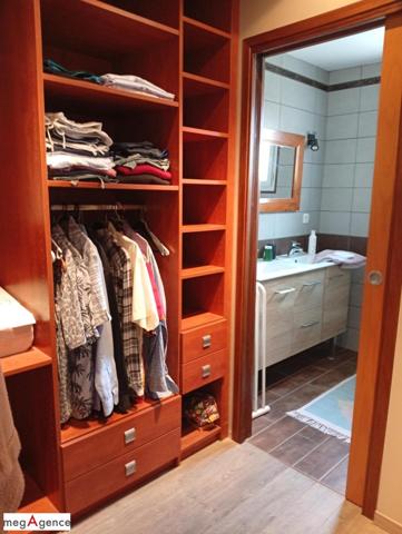 Maison à LE VERNET, 03200 - 7 pièces 148m²