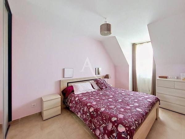 Maison Roissy En Brie 7 pièce(s) 147 m2