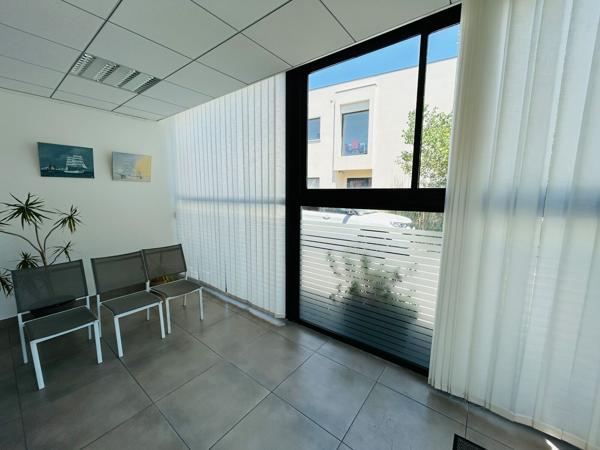 Bureaux à usage de cabinet médical - 98m2env. - Saint Cyprien