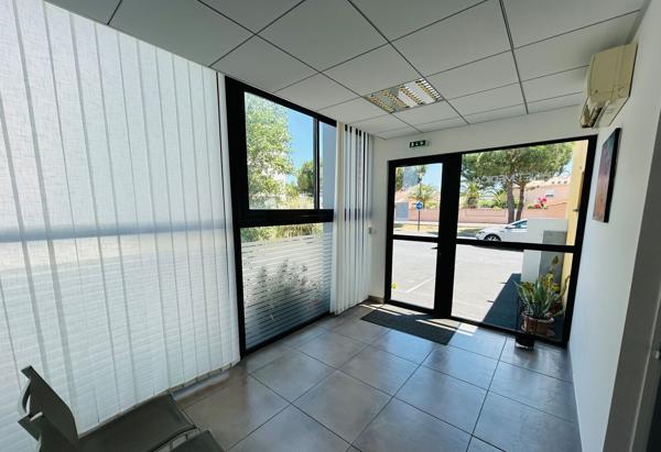Bureaux à usage de cabinet médical - 98m2env. - Saint Cyprien