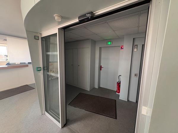 Montargis Bureaux 480 m2 divisibles à vendre