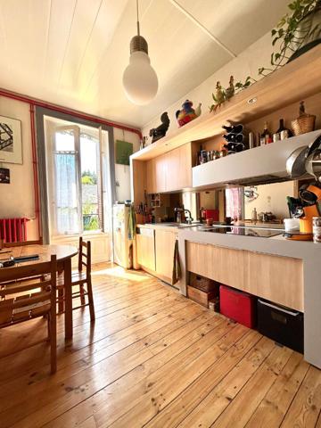 Appartement Aurillac 3 pièce(s) 83 m2 , Aurillac