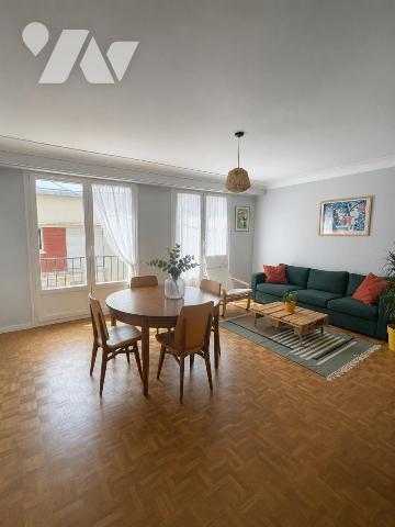 À VENDRE – Appartement T3 de 72, 20 m² avec cave et parking couvert – Nantes (44100)