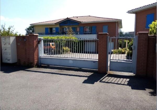 Parking aérien en copropriété Pouvourville