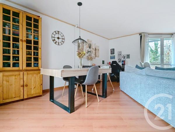 Appartement F4 à vendre  4 pièces - 81,35 m2 LOGNES - 77