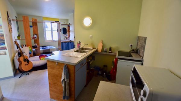 Studio Epinal 1 pièce(s) 26 m2